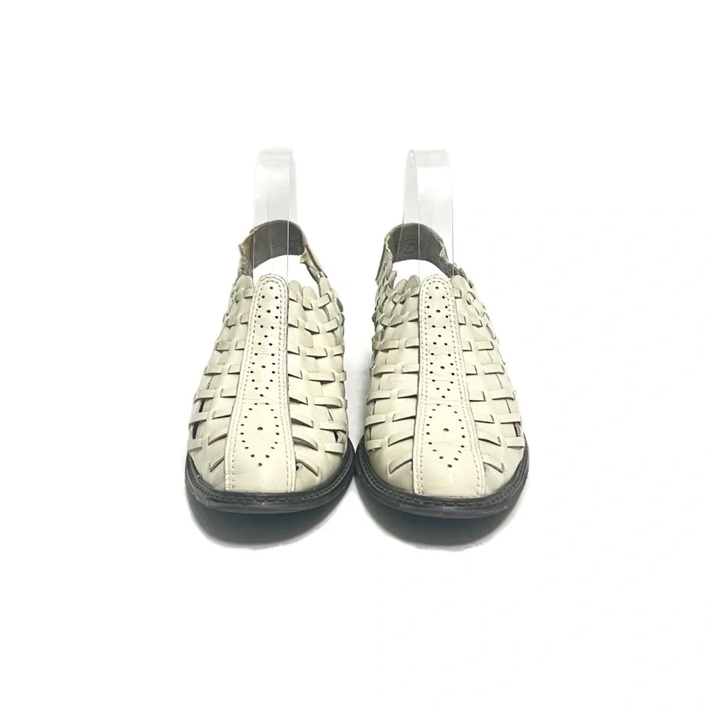 Vintage 1980s white leather woven heeled slingback sandals